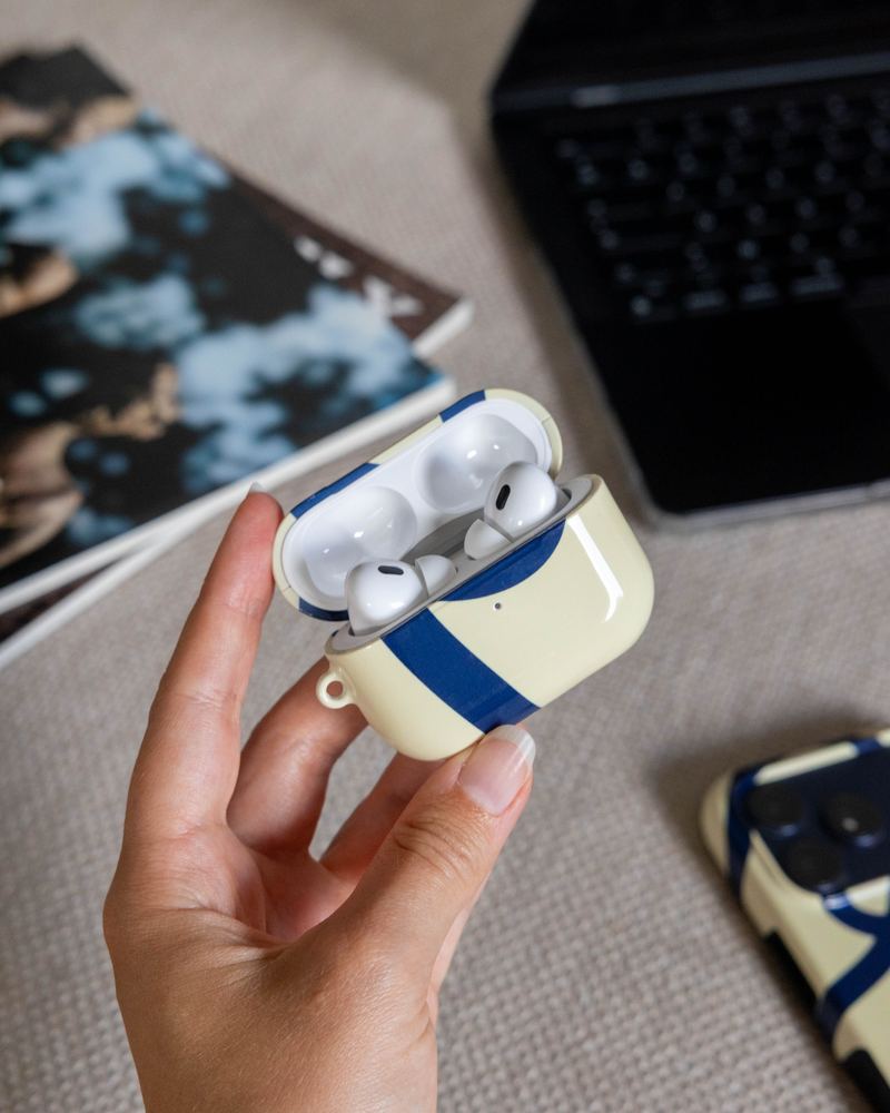 Калъф за AirPods CaseCompany